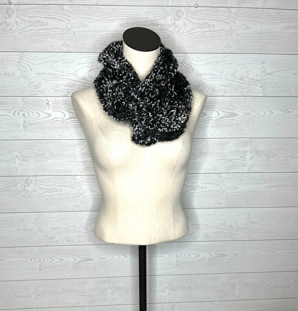 Gray & white open weave knit infinity scarf